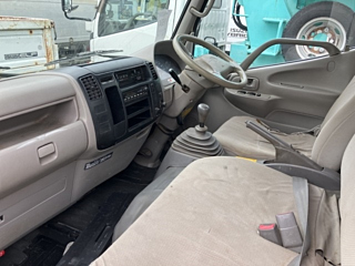 TOYOTA DYNA 2010