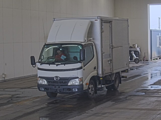 HINO DUTRO 2011
