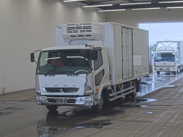 MITSUBISHI FUSO FIGHTER 2013