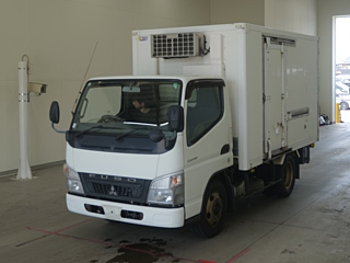 MITSUBISHI CANTER 2010