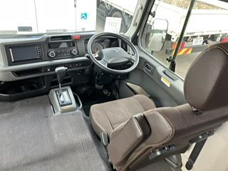 TOYOTA COASTER 2017