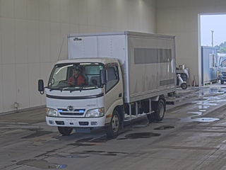 HINO DUTRO 2011