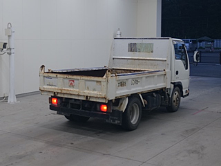 ISUZU ELF 2011