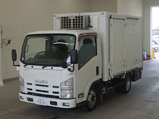 ISUZU ELF 2011