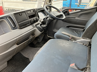 MITSUBISHI CANTER 2013