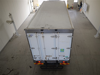 MITSUBISHI CANTER 2011