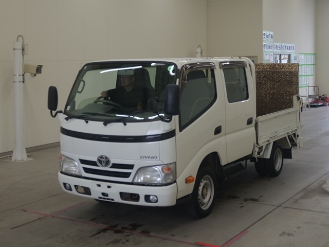 TOYOTA DYNA 2013