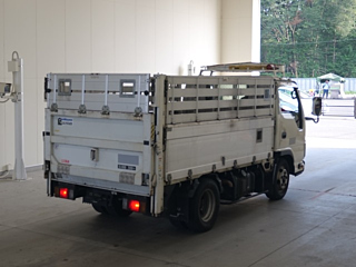 ISUZU ELF 2010