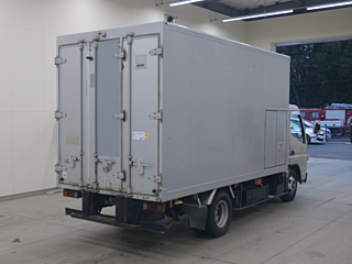 MITSUBISHI CANTER 2013