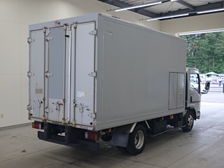 ISUZU ELF 2011