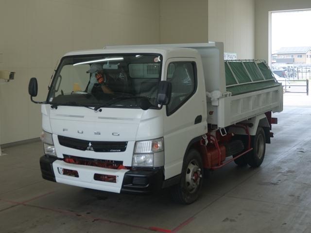 MITSUBISHI CANTER 2016