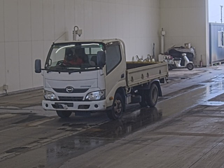 HINO DUTRO 2016