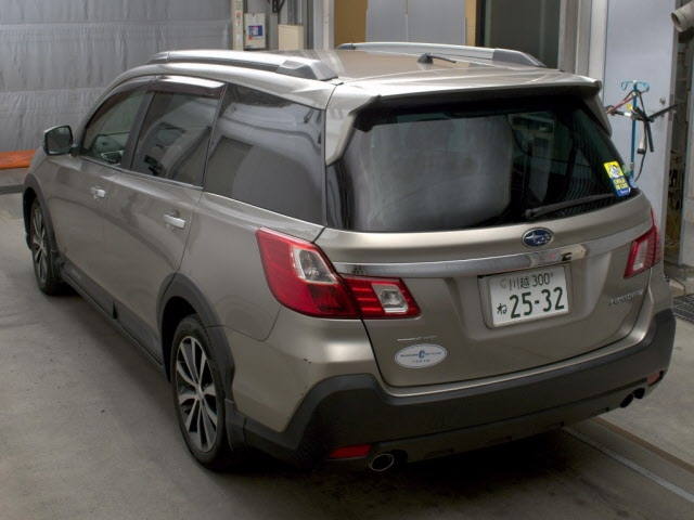 SUBARU EXIGA 2015
