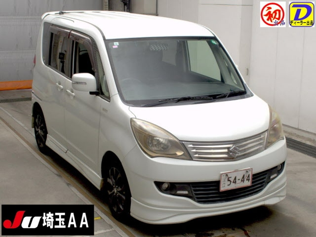SUZUKI SOLIO 2013