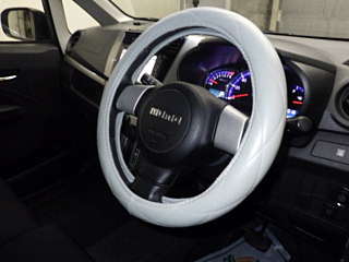 DAIHATSU MOVE 2013