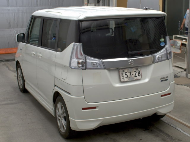 SUZUKI SOLIO 2018