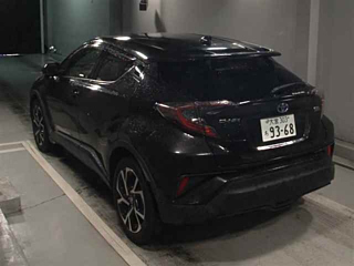 TOYOTA C-HR 2017