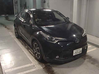 TOYOTA C-HR 2017