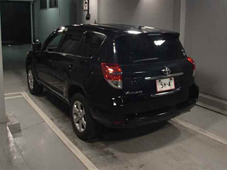 TOYOTA VANGUARD 2010