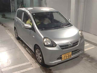 DAIHATSU MIRA E S 2012