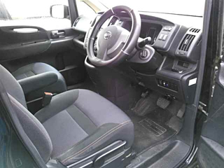 NISSAN SERENA 2009