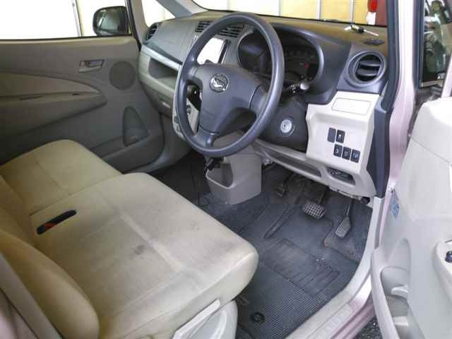 DAIHATSU MOVE 2013