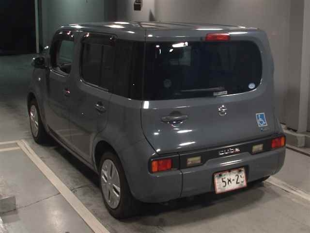 NISSAN CUBE 2010