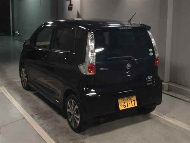 NISSAN DAYZ 2013
