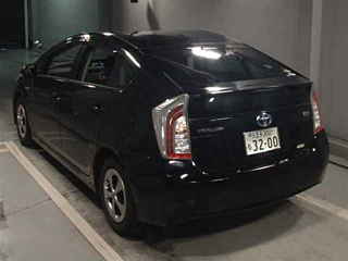 TOYOTA PRIUS 2014