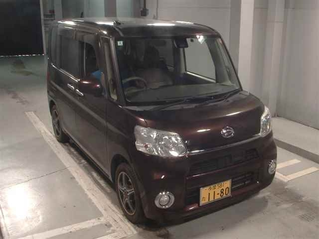 DAIHATSU TANTO 2016