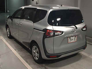 TOYOTA SIENTA 2020