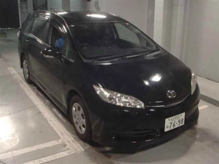 TOYOTA WISH 2016