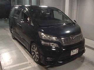 TOYOTA VELLFIRE 2010