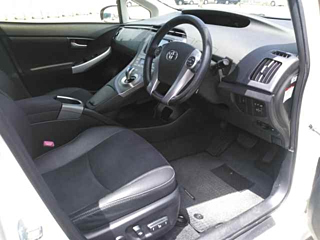TOYOTA PRIUS 2013