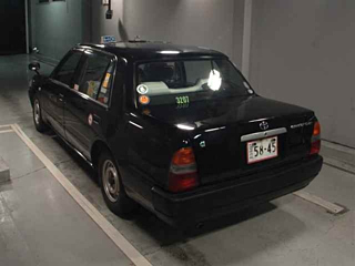 TOYOTA CROWN COMFORT 2009