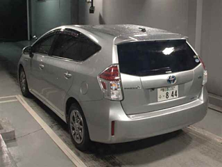 TOYOTA PRIUS ALPHA 2017