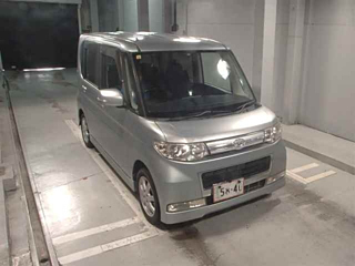 DAIHATSU TANTO 2008
