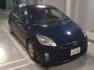 TOYOTA PRIUS 2011