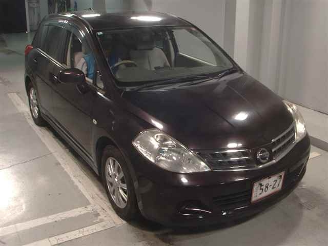 NISSAN TIIDA 2012