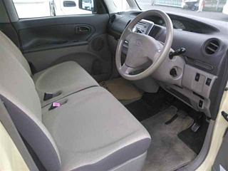 DAIHATSU TANTO 2008