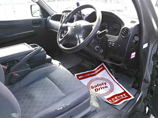 NISSAN CARAVAN VAN 2011