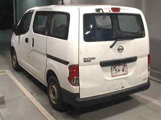 NISSAN NV200 2011