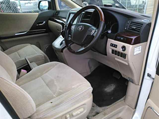 TOYOTA VELLFIRE 2008