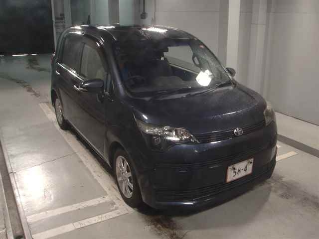 TOYOTA SPADE 2014