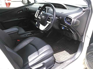 TOYOTA PRIUS 2016