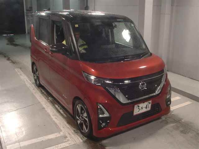 NISSAN ROOX 2020