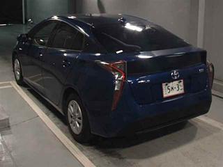 TOYOTA PRIUS 2018