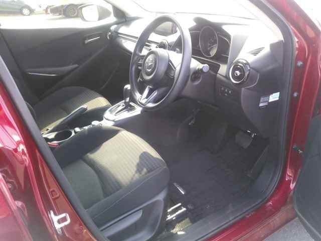 MAZDA DEMIO 2018