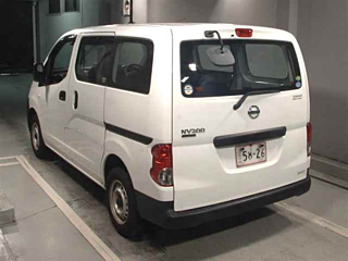 NISSAN NV200 2020