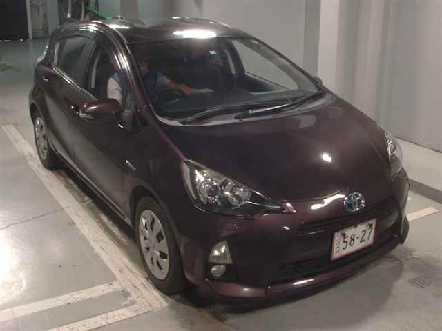 TOYOTA AQUA 2014